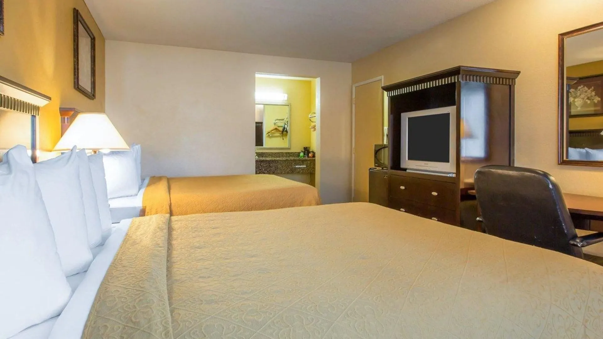 Quality Inn San Bernardino Hotel